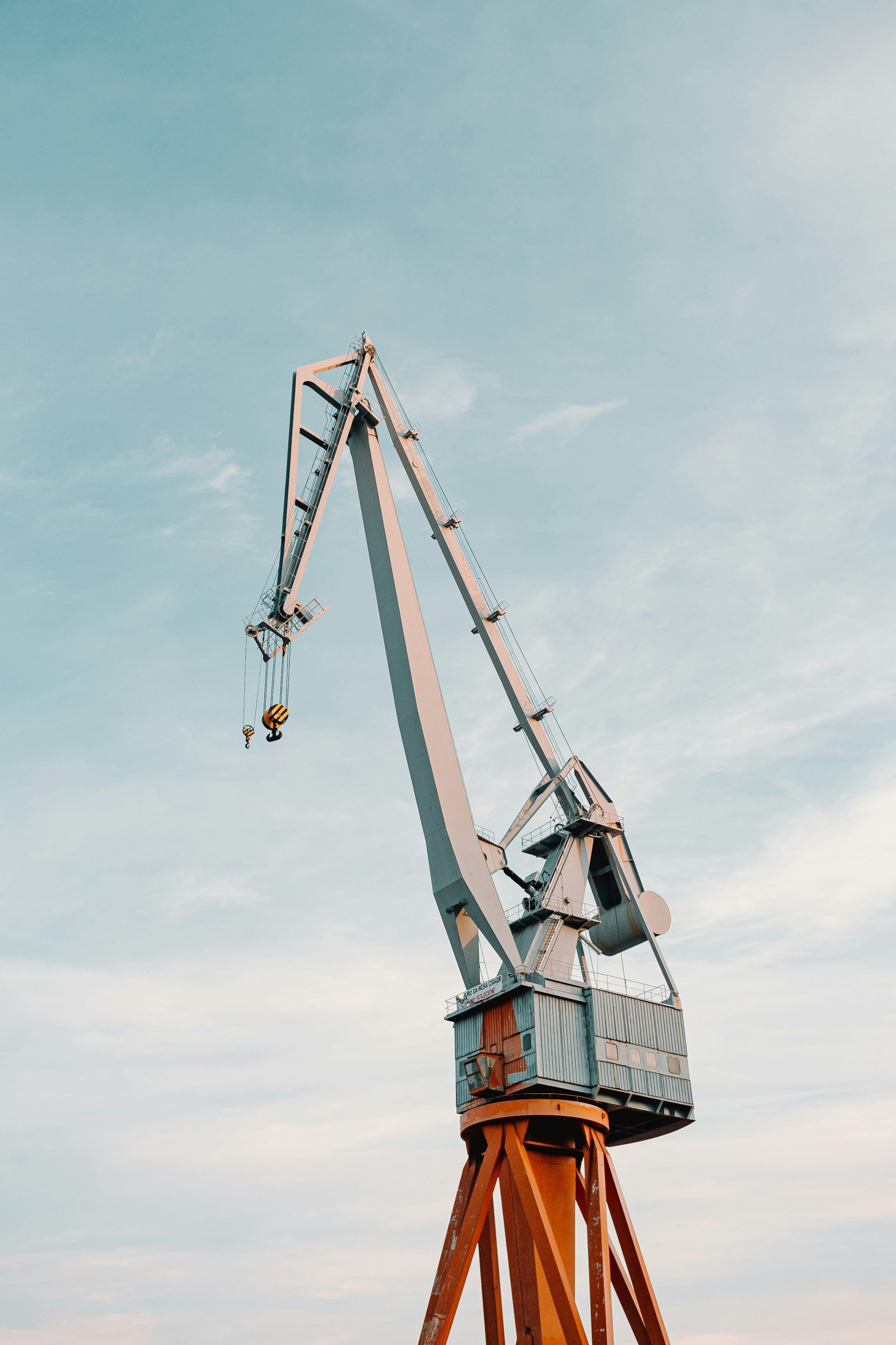 BH Lifting & Handling